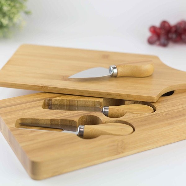 Claps 70000 - Hochwertiges Käsebrett aus Holz