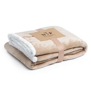 GLORY Sherpa-style blanket in 380 gsm fleece